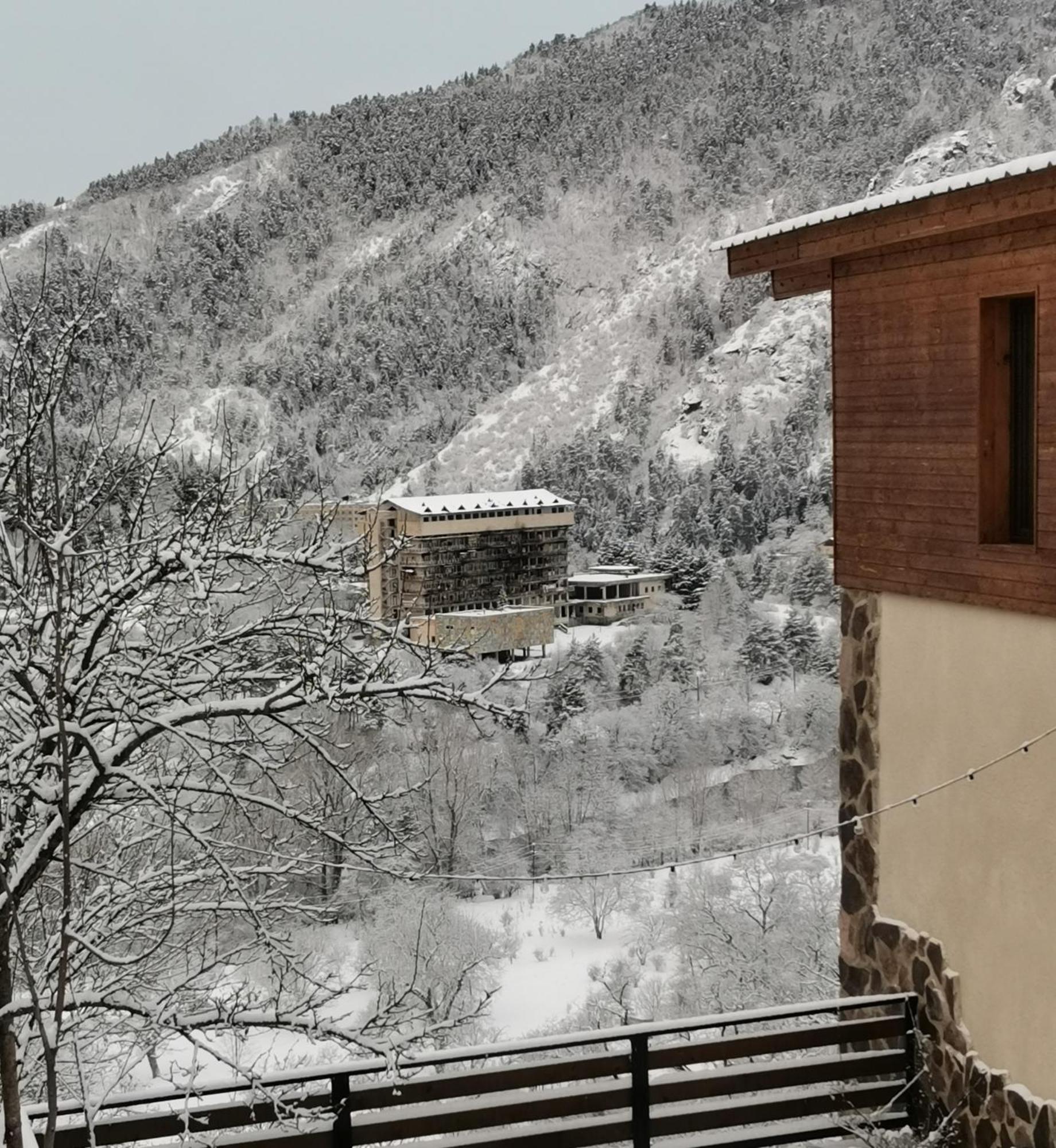 Guest House On Meskheti Borjomi Bagian luar foto