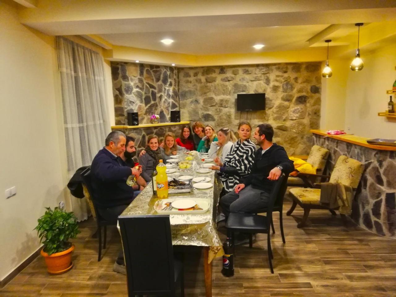Guest House On Meskheti Borjomi Bagian luar foto